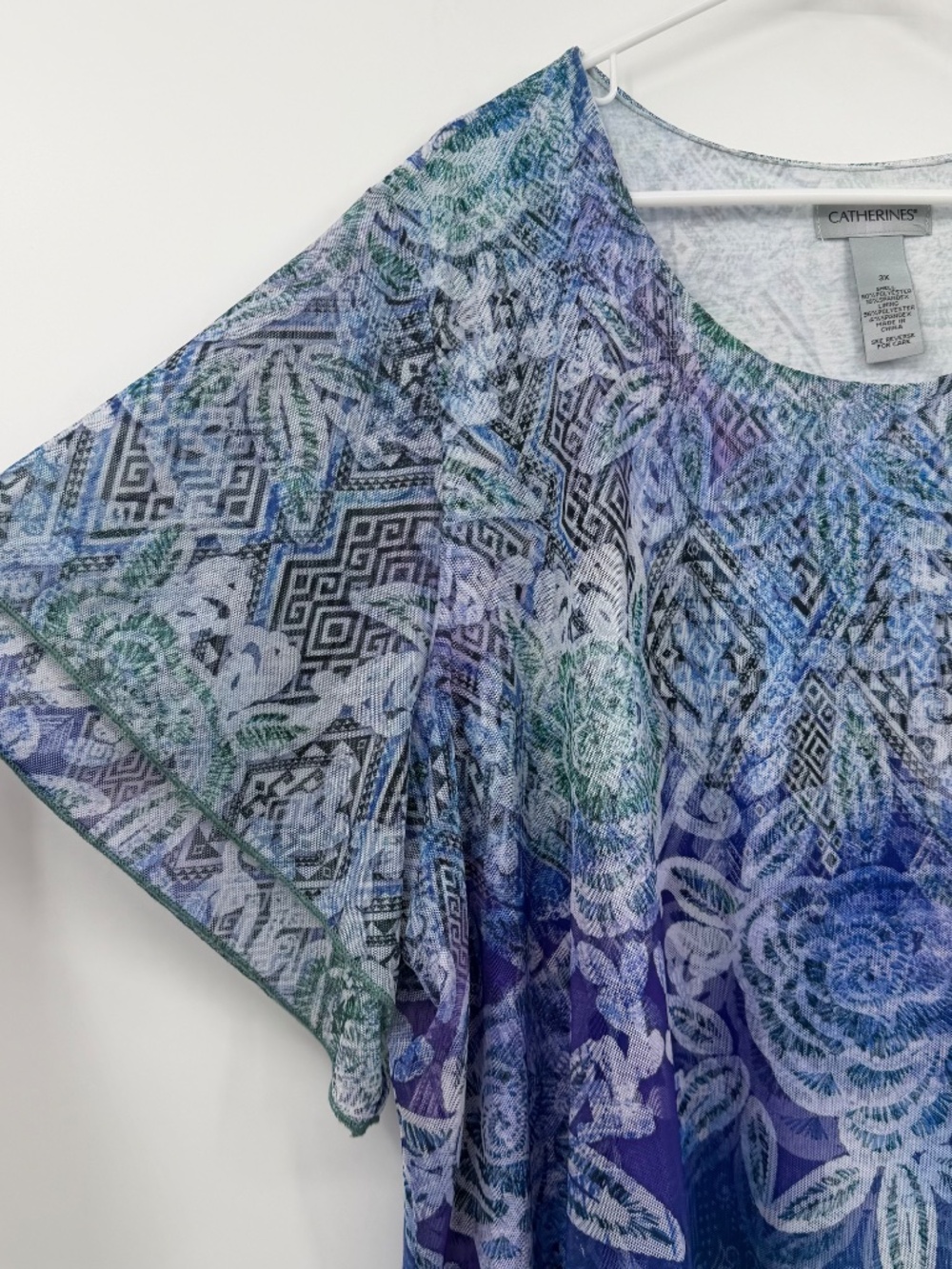 Catherines Top Women 3X Blue Short Sleeve Mesh Layer Floral Stretch Round Neck - Picture 2 of 11